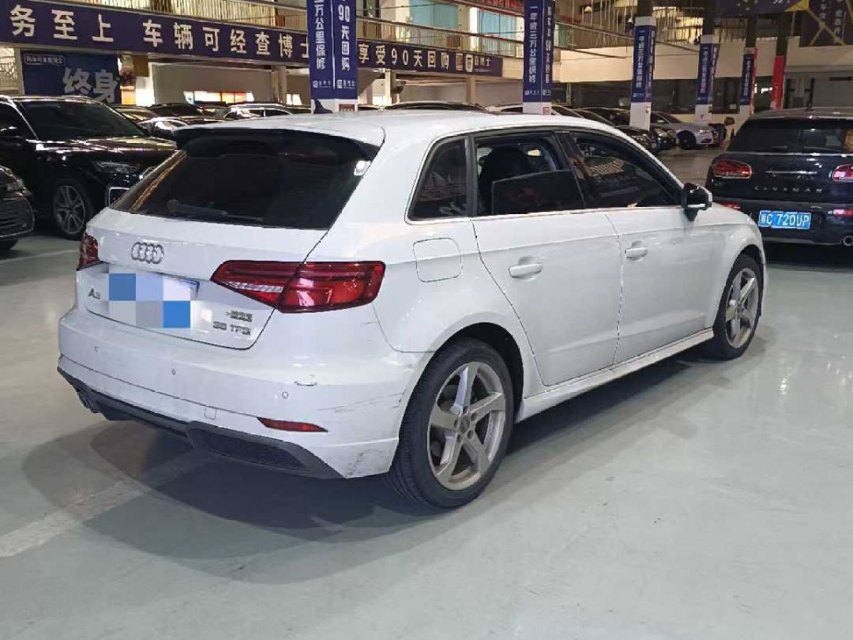 奧迪 奧迪A3  2019款 A3 35TFSI Limousine時尚型圖片