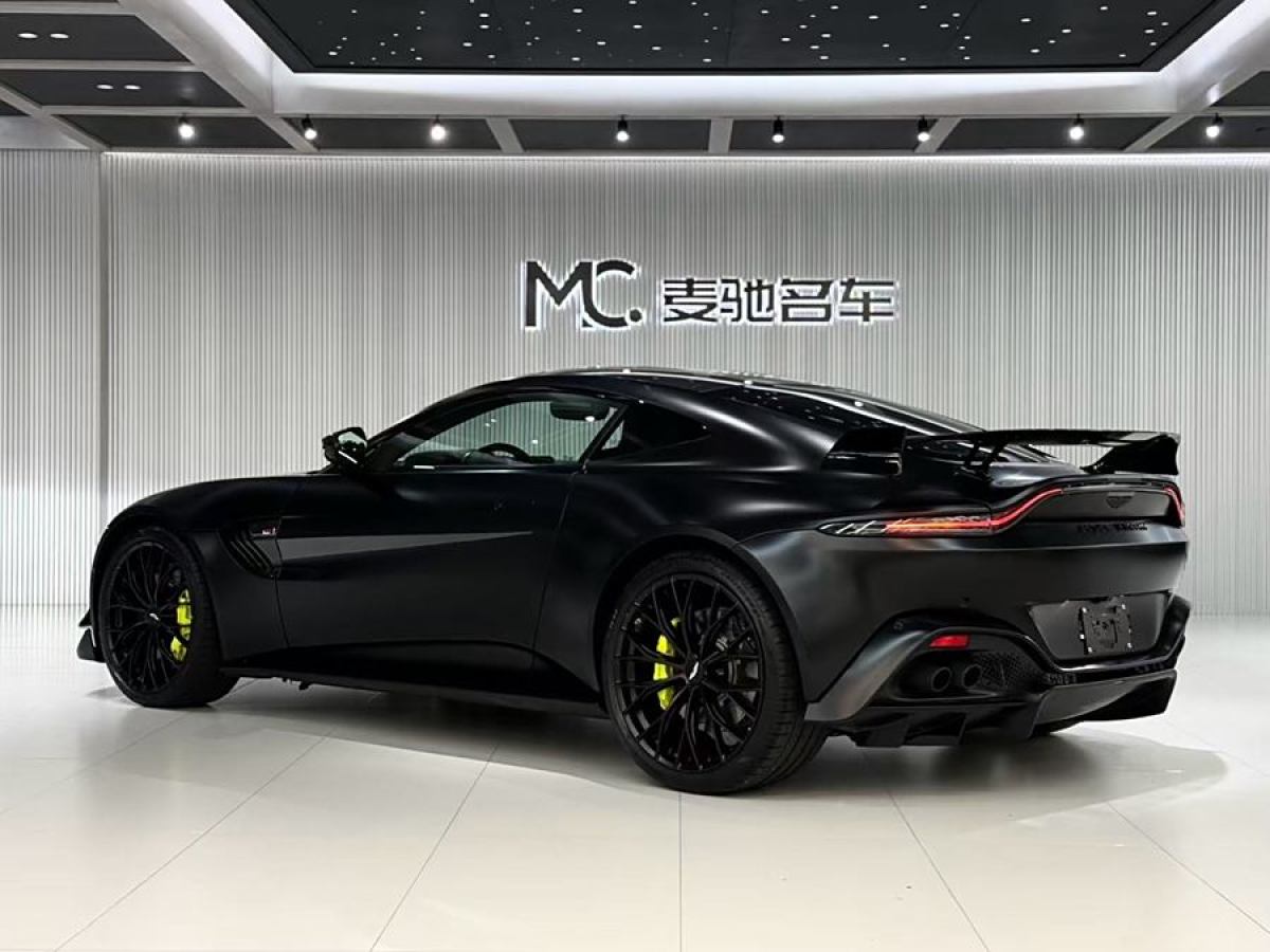 阿斯頓·馬丁 V8 Vantage  2021款 F1 Edition Coupe圖片