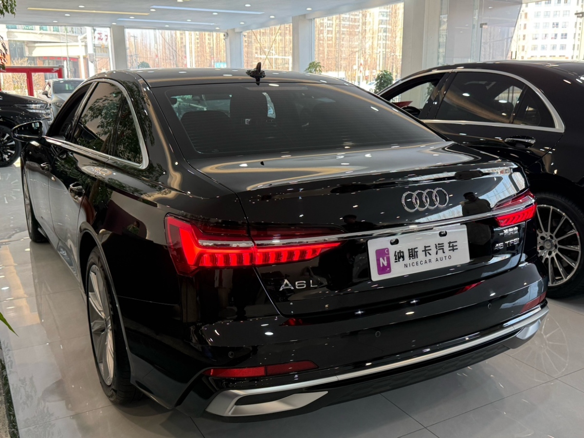 奧迪 奧迪A6L  2023款 45 TFSI 臻選動感型圖片