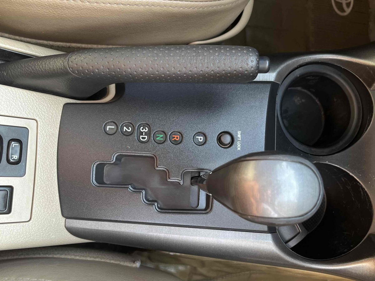 豐田 RAV4  2019款 榮放 2.0L CVT兩驅(qū)先鋒版圖片