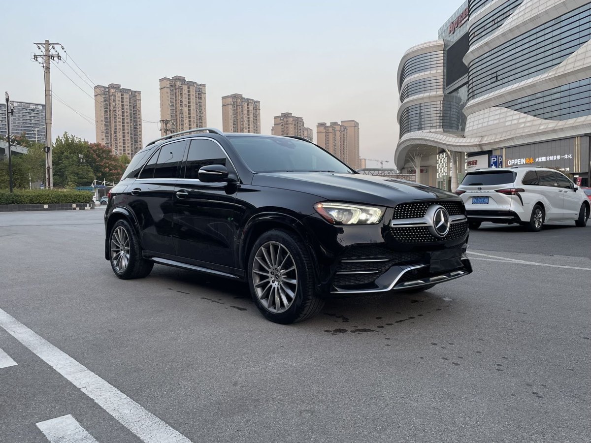 奔馳 奔馳GLE  2020款 改款 GLE 450 4MATIC 豪華型圖片