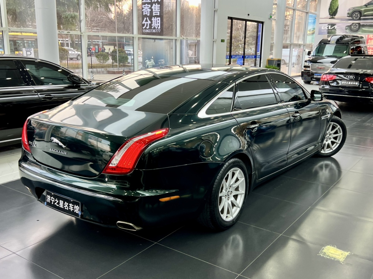 捷豹 XJ  2012款 XJL 3.0 全景商務(wù)版圖片