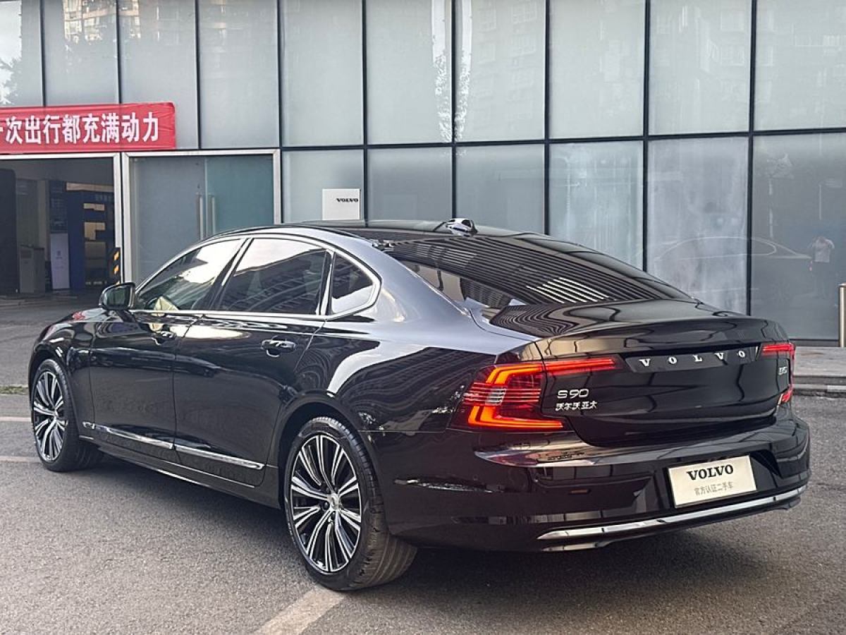 沃爾沃 S90  2024款 B5 智雅豪華版圖片