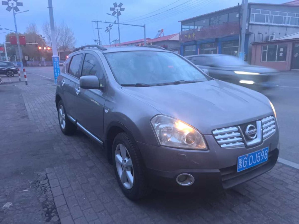 日產(chǎn) 逍客  2008款 16G 手動(dòng)風(fēng)系圖片