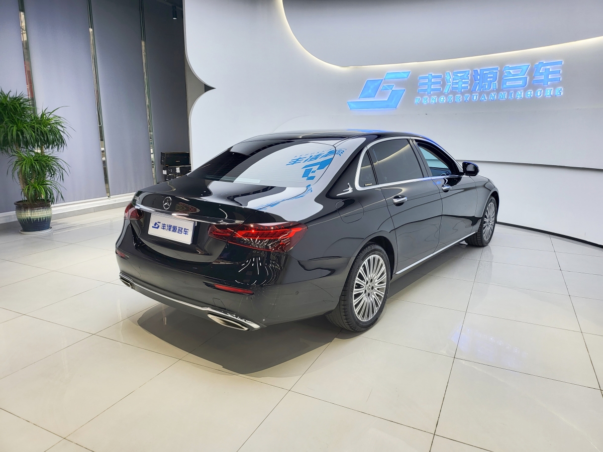 奔馳 奔馳E級  2023款 改款 E 300 L 豪華型圖片