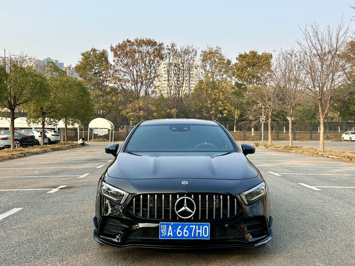 奔馳 奔馳A級(jí)AMG  2020款 AMG A 35 4MATIC圖片