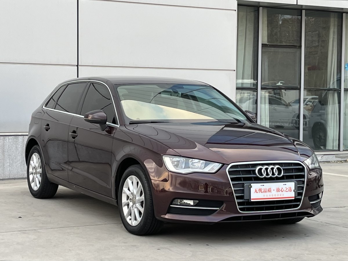 奧迪 奧迪A3  2014款 Sportback 35 TFSI 自動進(jìn)取型圖片