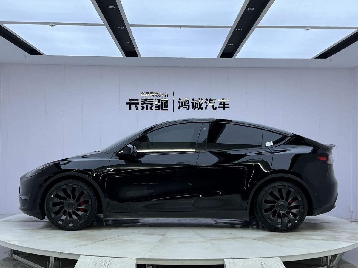 2023年1月特斯拉 Model Y  2022款 Performance高性能全輪驅(qū)動版