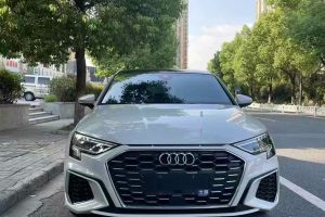奧迪A3 奧迪 A3L Limousine 35 TFSI 時(shí)尚致雅型