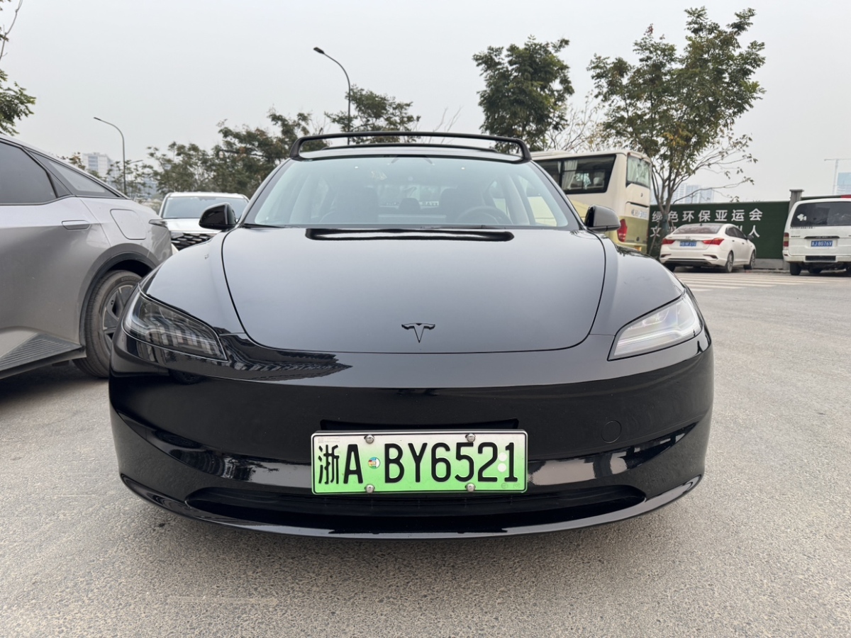 特斯拉 Model 3  2023款 長(zhǎng)續(xù)航煥新版 雙電機(jī)全輪驅(qū)動(dòng)圖片