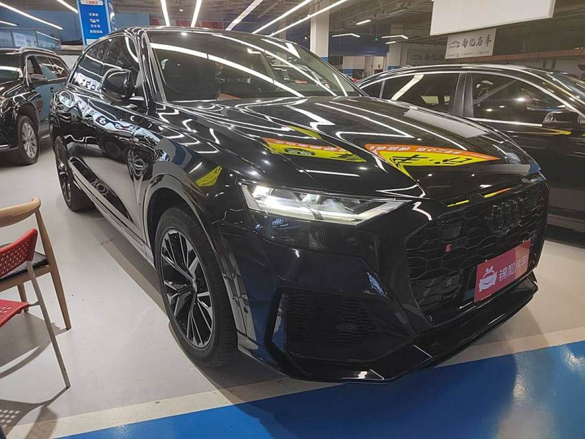 奥迪 奥迪Q8  2021款 55 TFSI 豪华动感型图片