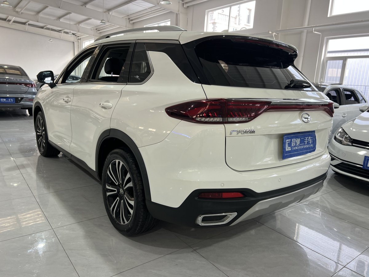 廣汽傳祺 GS5  2021款 進(jìn)階款 270T 科技智領(lǐng)版圖片