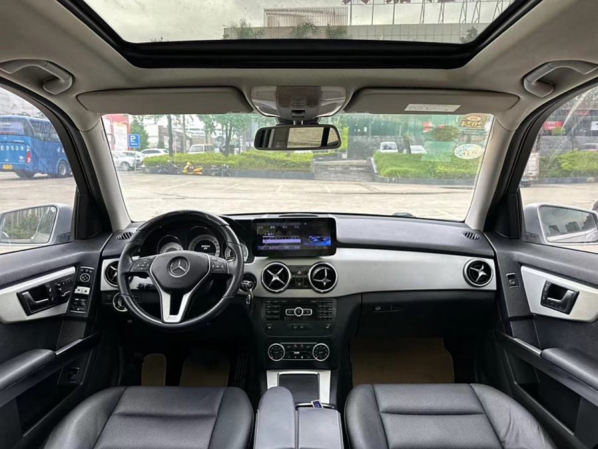 2014年7月奔馳 奔馳GLK級  2013款 GLK 300 4MATIC 動(dòng)感天窗型