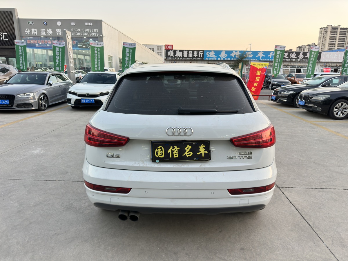 2017年12月奧迪 奧迪Q3  2017款 30 TFSI 風(fēng)尚型