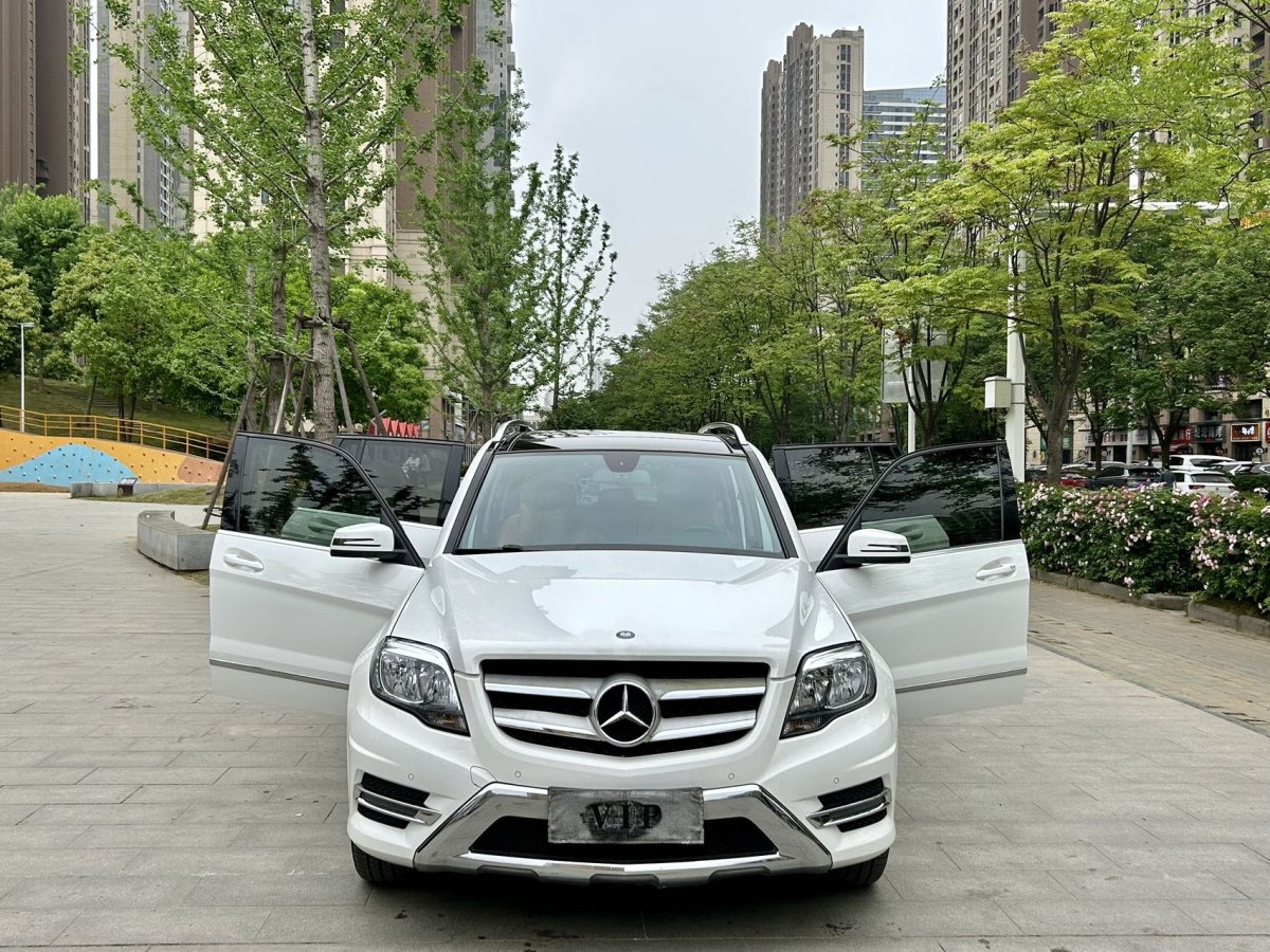 奔驰 奔驰GLK级  2015款 GLK 260 4MATIC 时尚型 极致版图片