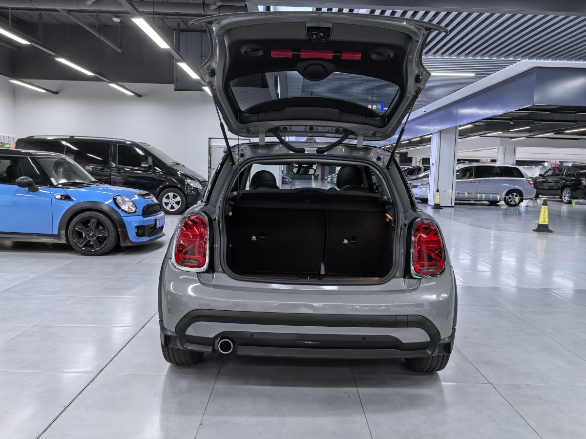 2022年2月MINI MINI  2022款 改款 1.5T COOPER 經典派