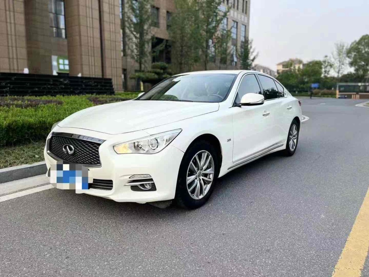 英菲尼迪 Q50L  2015款 2.0T 舒適版圖片