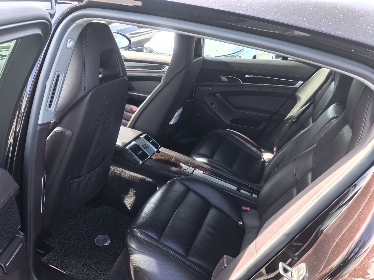 保時(shí)捷 Panamera  2013款 Panamera Platinum Edition 3.6L圖片