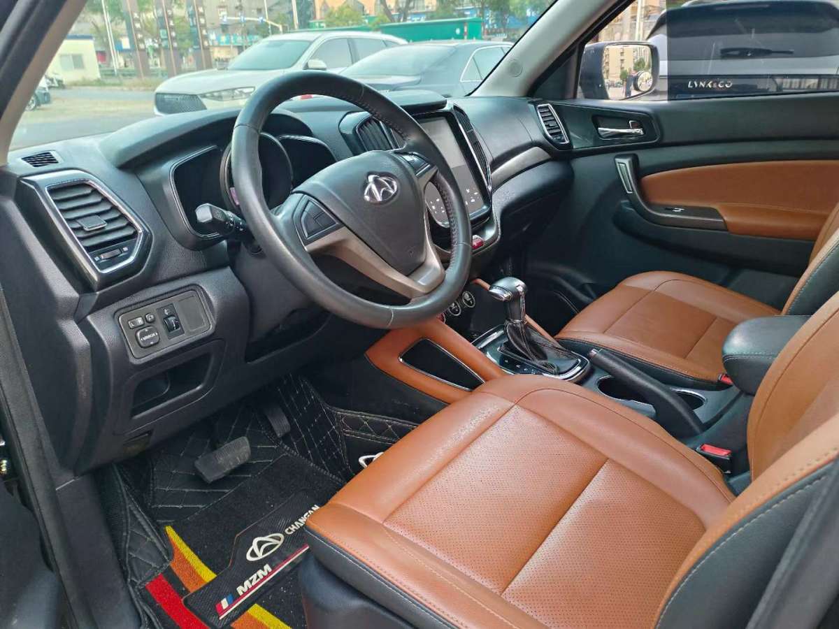 长安欧尚 CX70  2017款 CX70T 1.5T 自动豪擎版图片