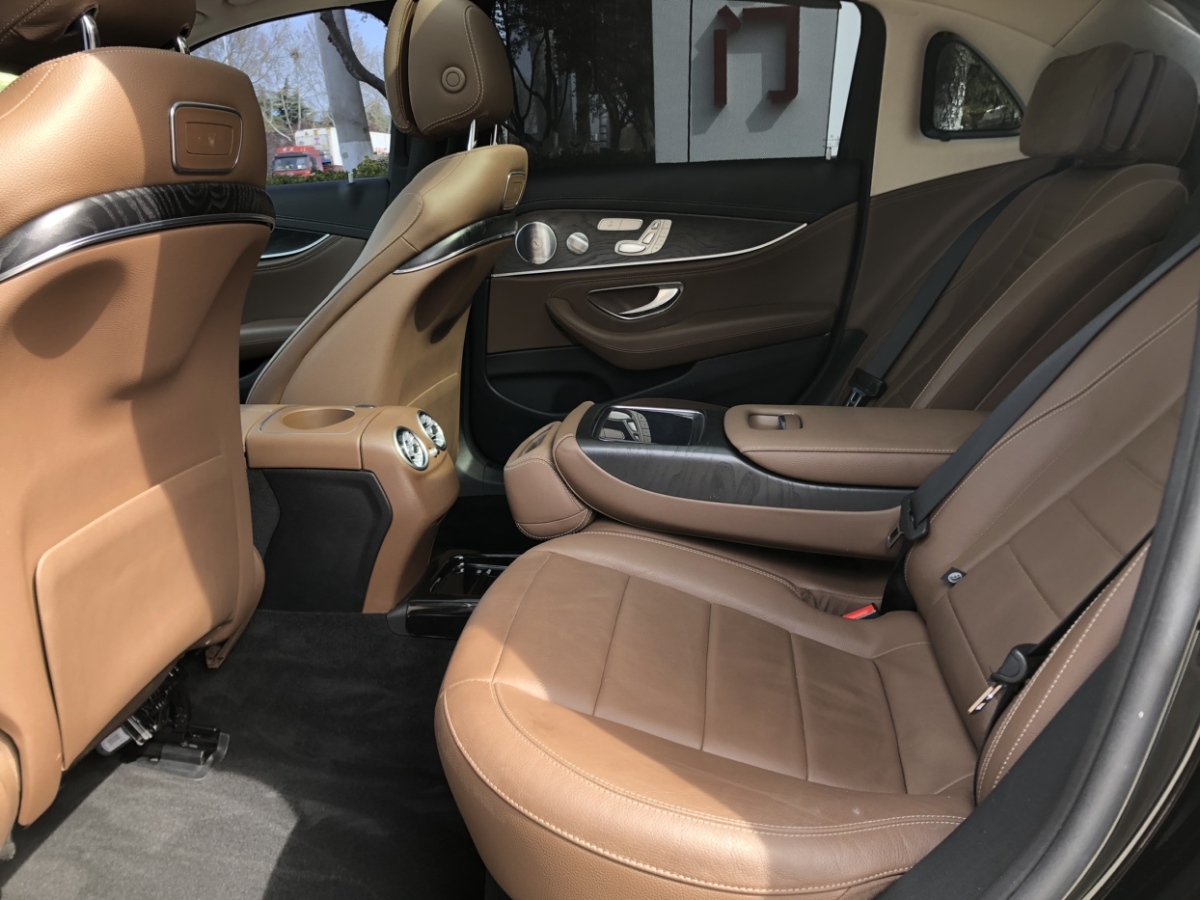 奔馳 奔馳E級  2019款 E 350 L 運動型 4MATIC圖片