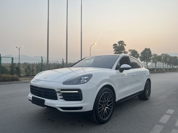 保时捷 Cayenne  2023款 Cayenne Coupé 3.0T