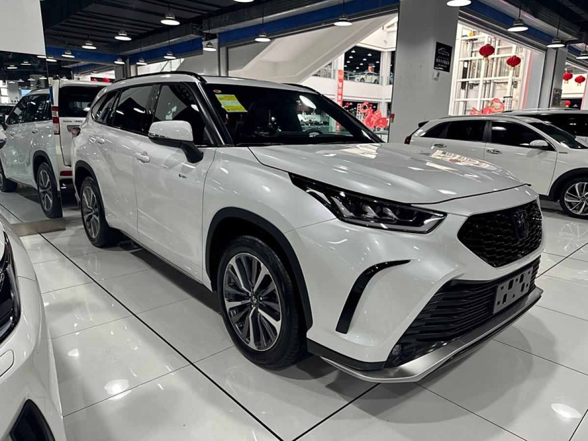 豐田 皇冠陸放  2023款 2.5L HEV四驅(qū)豪華版圖片