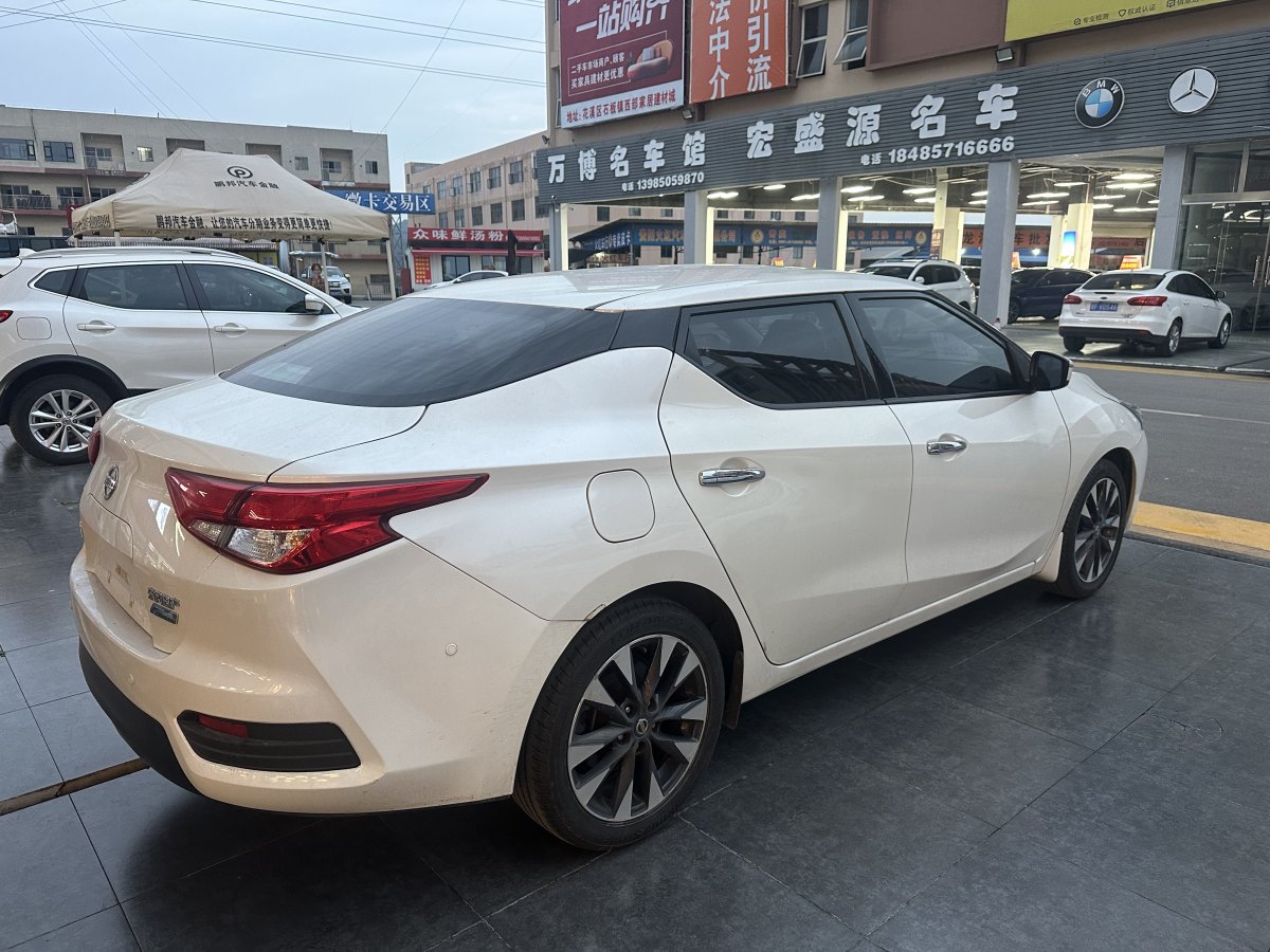 日產(chǎn) LANNIA 藍(lán)鳥(niǎo)  2016款 1.6L CVT智酷版圖片