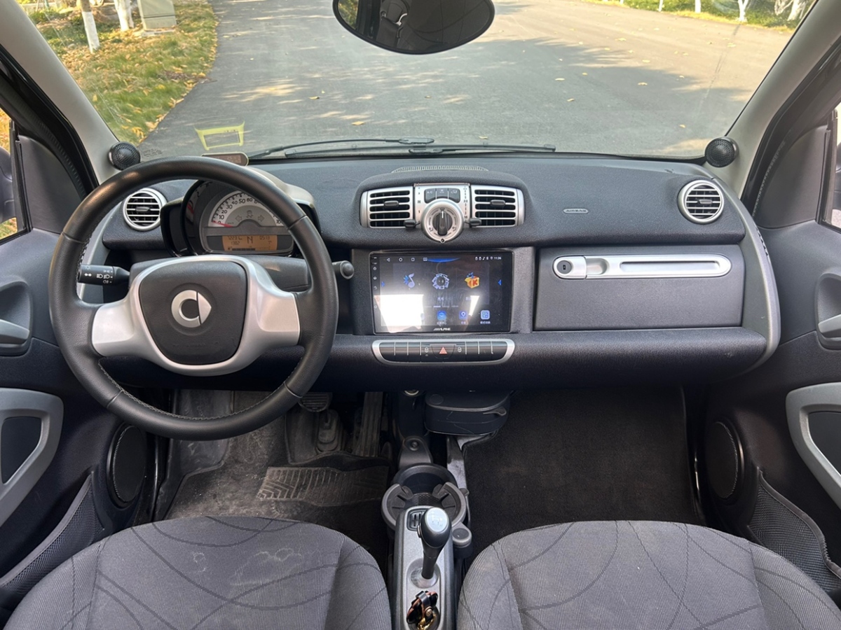 smart fortwo  2012款 1.0 MHD 硬頂烈焰特別版圖片