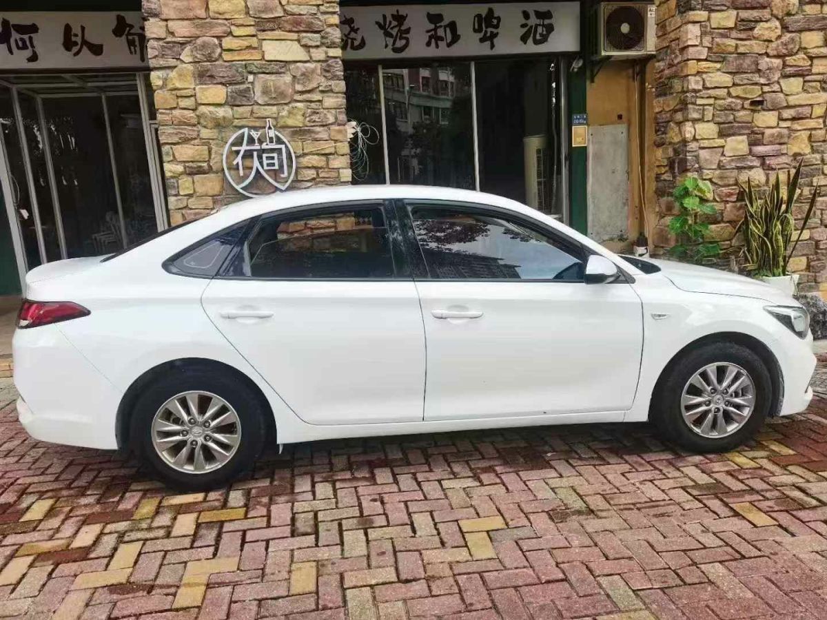 現(xiàn)代 悅動  2020款 1.6L 自動悅目版GL圖片