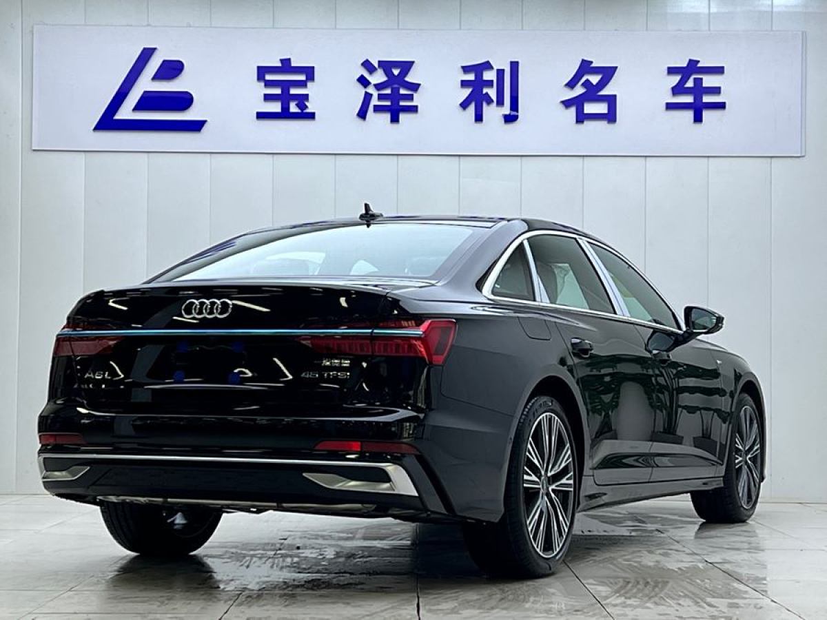 奧迪 奧迪A6L  2025款 45 TFSI 臻選動(dòng)感型圖片