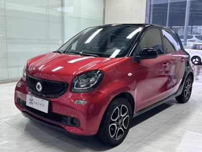 2016年10月 smart forfour 0.9T 66千瓦先锋版图片