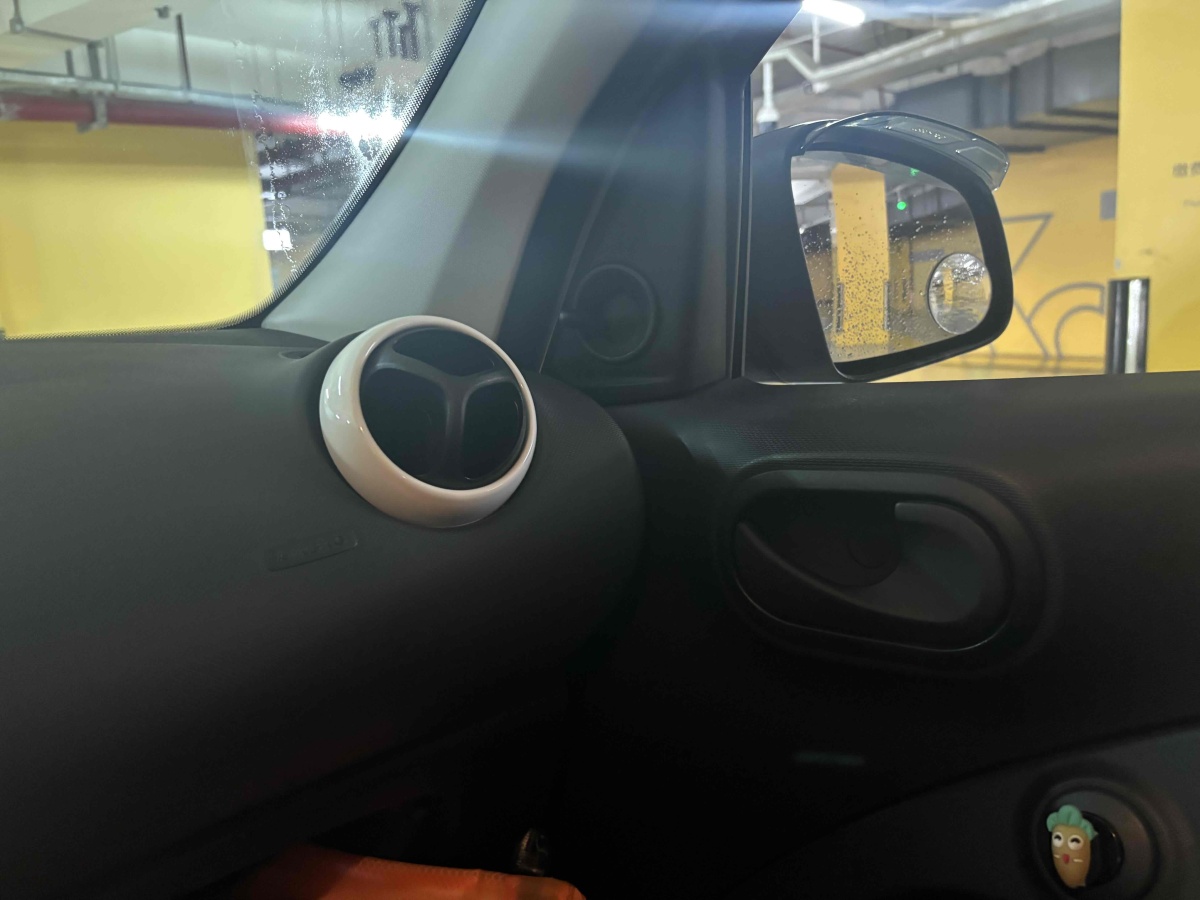 smart forfour  2016款 1.0L 52千瓦靈動版圖片