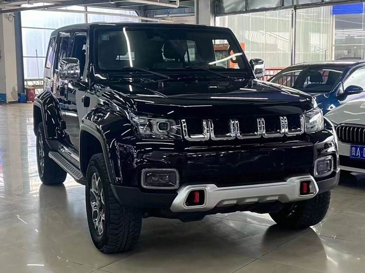 2020年12月北京 BJ40  2020款 2.0T 自動(dòng)兩驅(qū)城市獵人版先鋒型