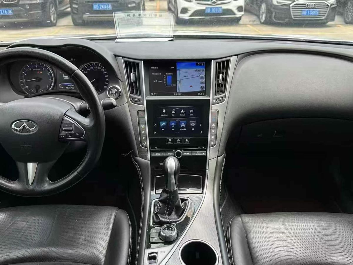 英菲尼迪 Q50L  2016款 2.0T 悅享版圖片