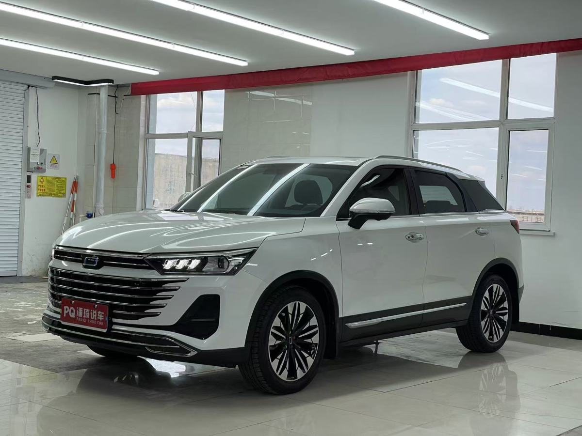 奔騰 T77  2023款 1.5T 自動豪華型圖片