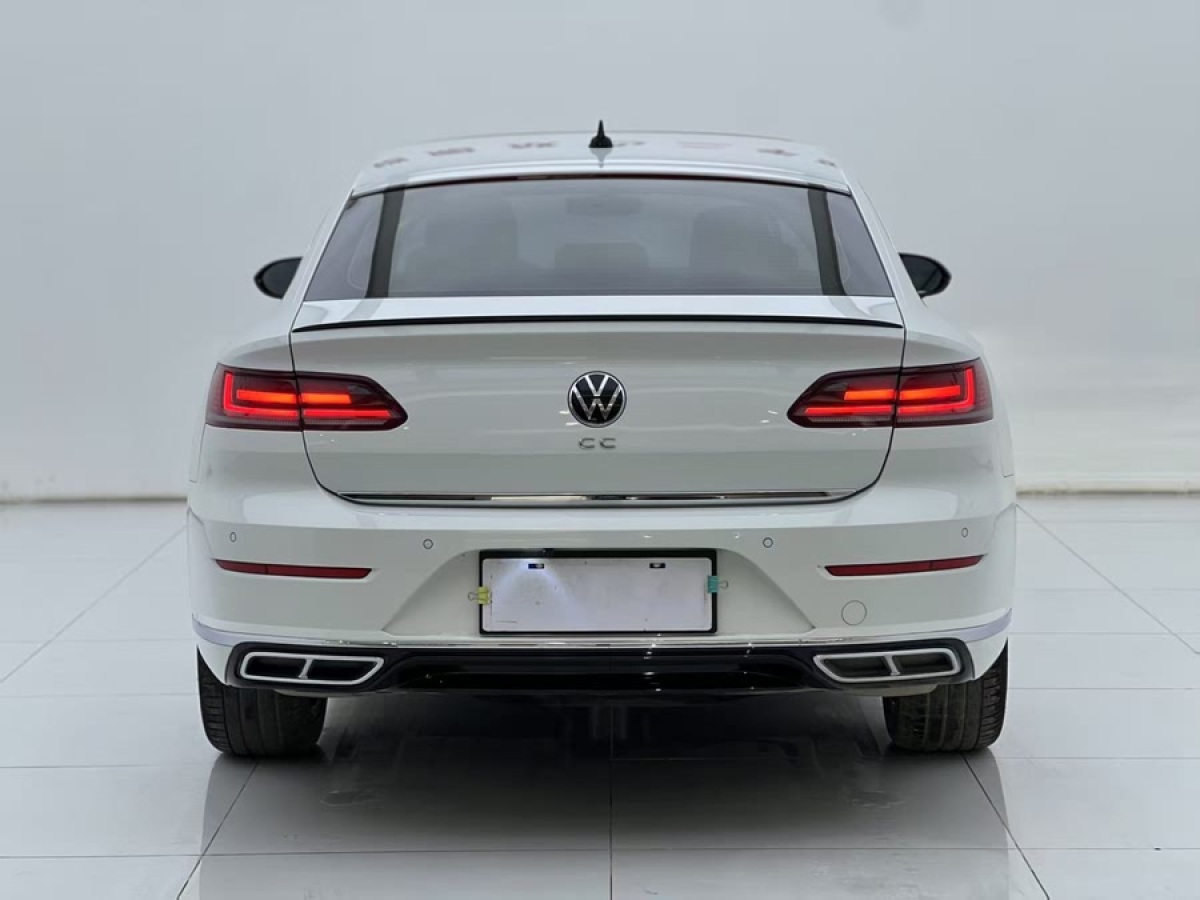 大眾 一汽-大眾CC  2023款 改款 330TSI 炫目版圖片