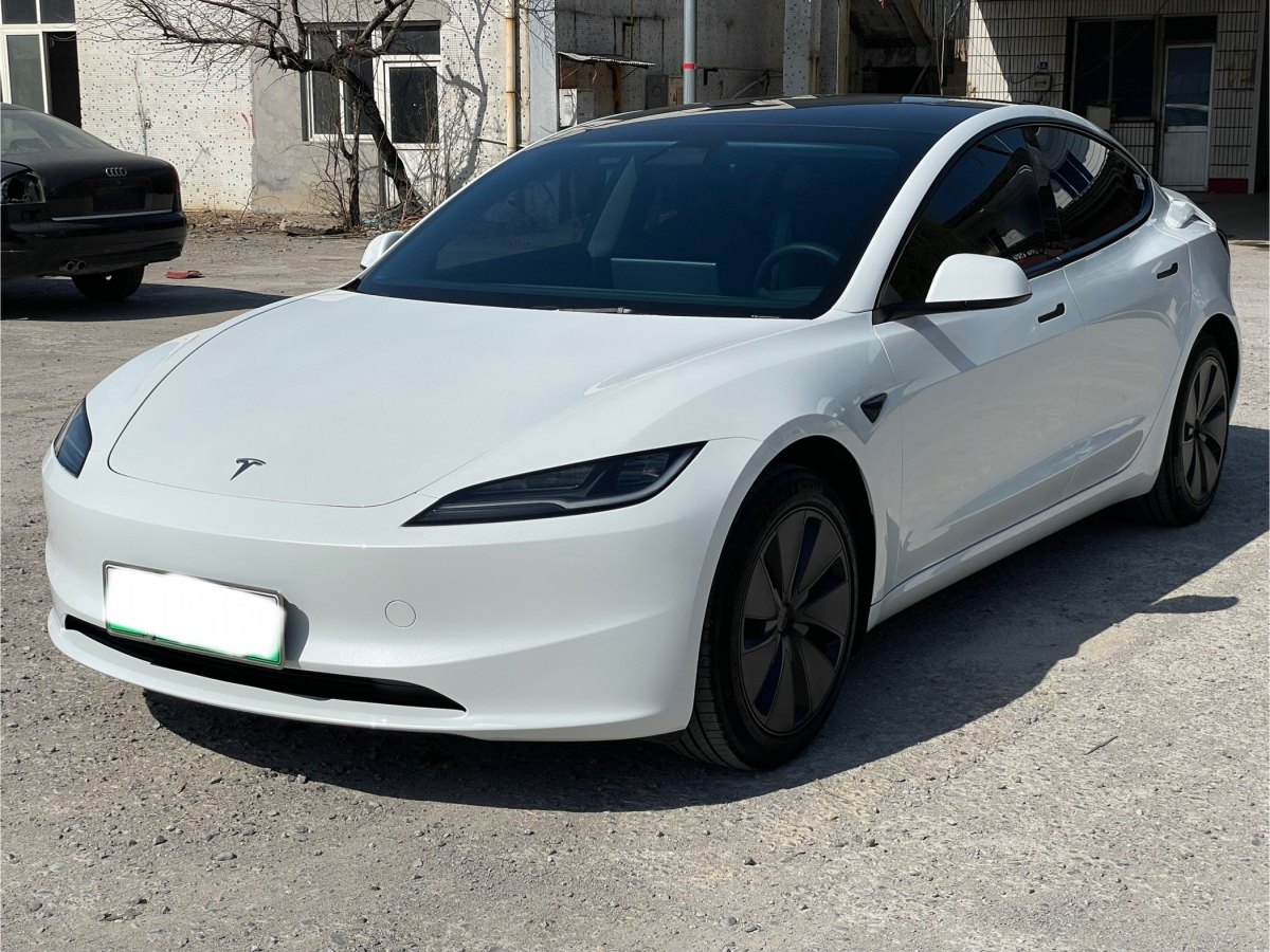 2024年4月特斯拉 Model 3  2023款 煥新版 后輪驅(qū)動