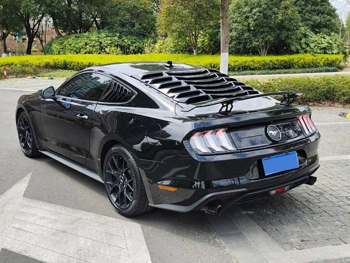 2020年12月福特 Mustang  2021款 2.3L EcoBoost