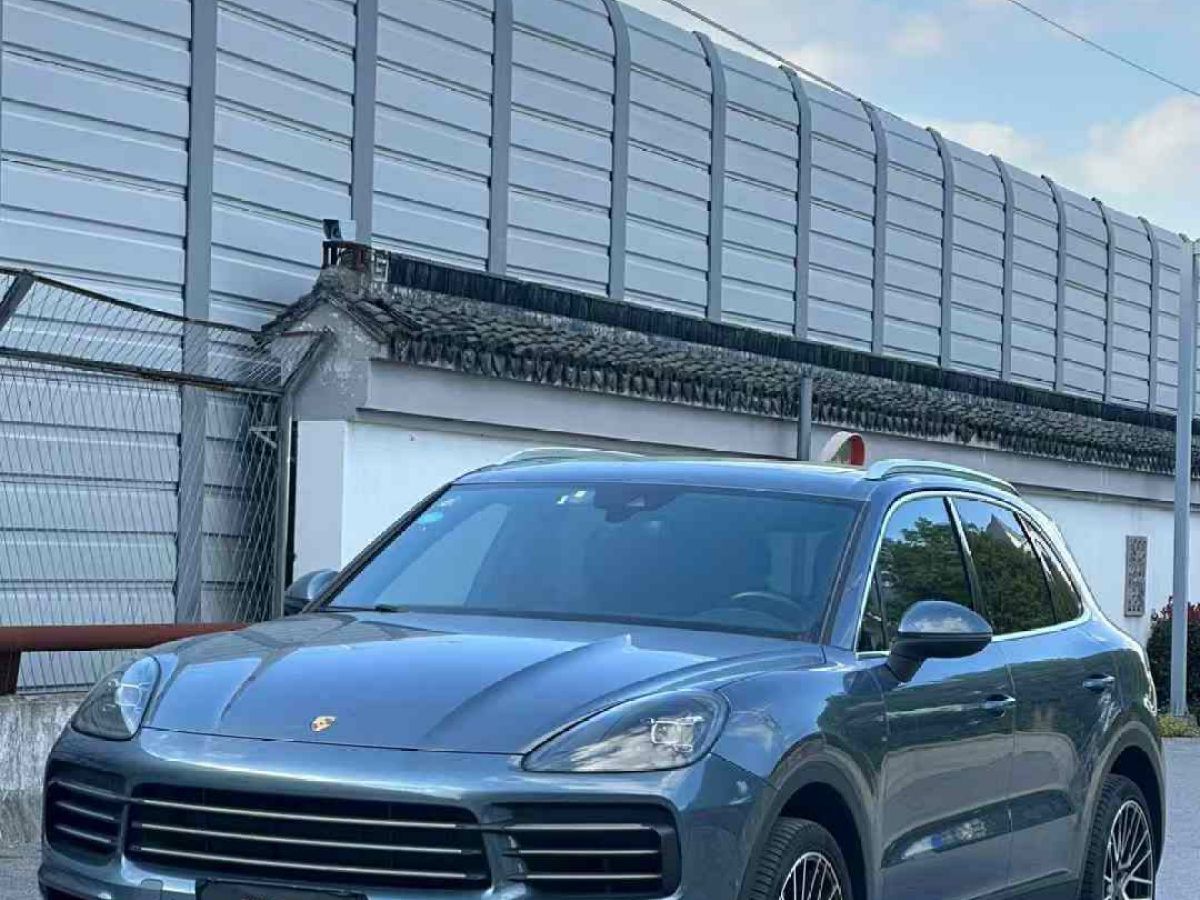 保時(shí)捷 Cayenne  2019款 Cayenne 3.0T圖片