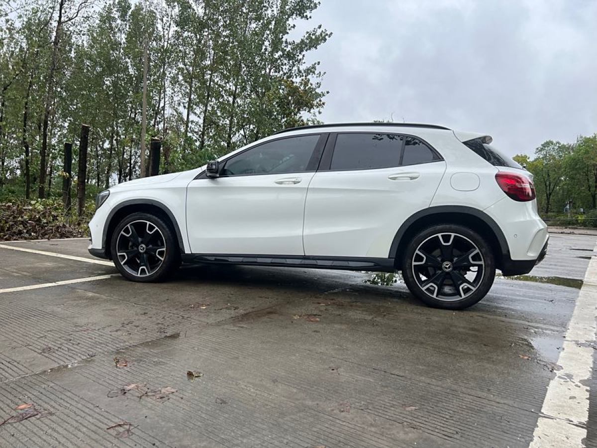 奔馳 奔馳GLA  2018款 GLA 220 4MATIC 運動型圖片