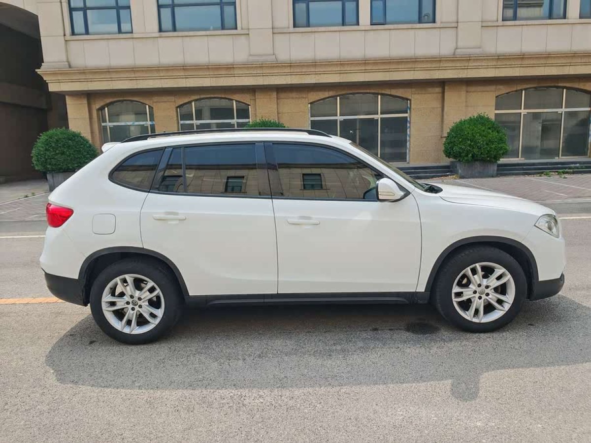 中華 V5  2012款 1.6L 自動(dòng)舒適型圖片
