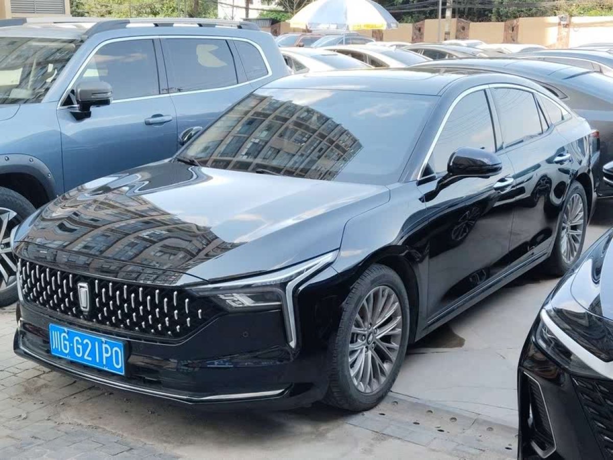奔騰 B70  2023款 1.5T 自動(dòng)樂享型70周年紀(jì)念版圖片