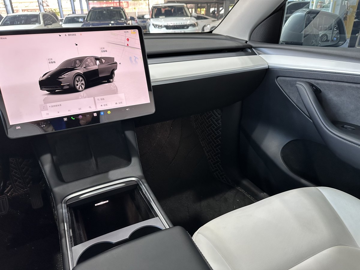 特斯拉 Model 3  2022款 后輪驅動版圖片