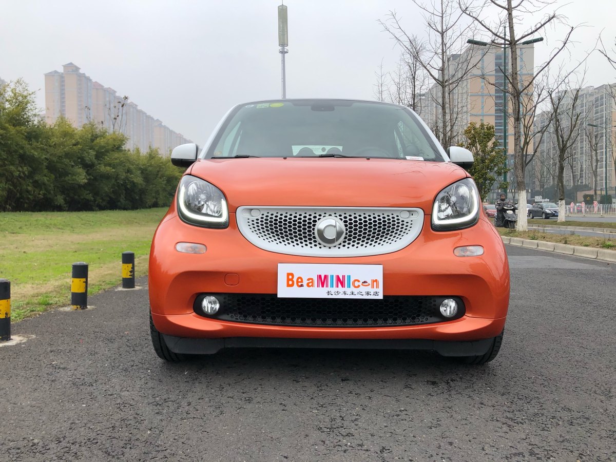 smart fortwo  2017款 1.0L 52千瓦新聲特別版圖片