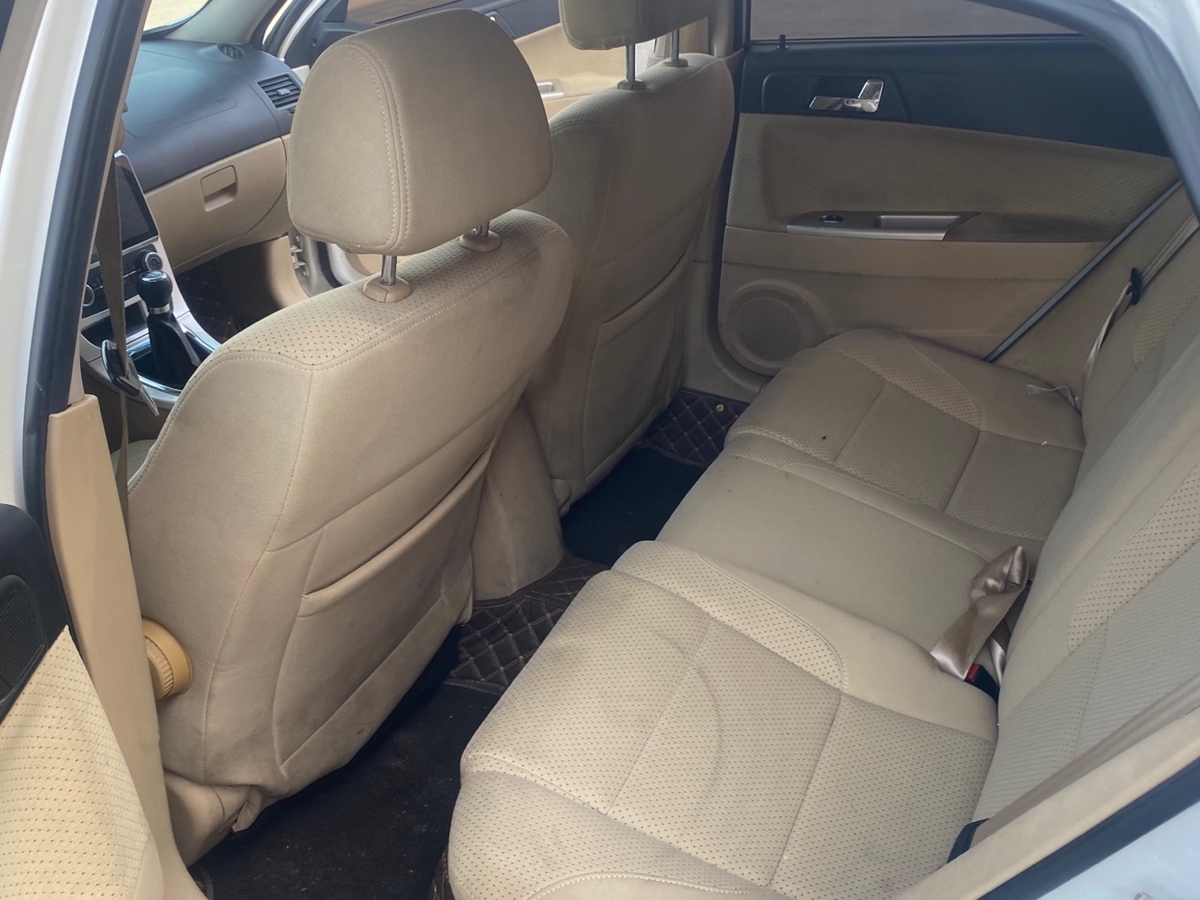 中華 H330  2013款 1.5L 手動豪華型圖片