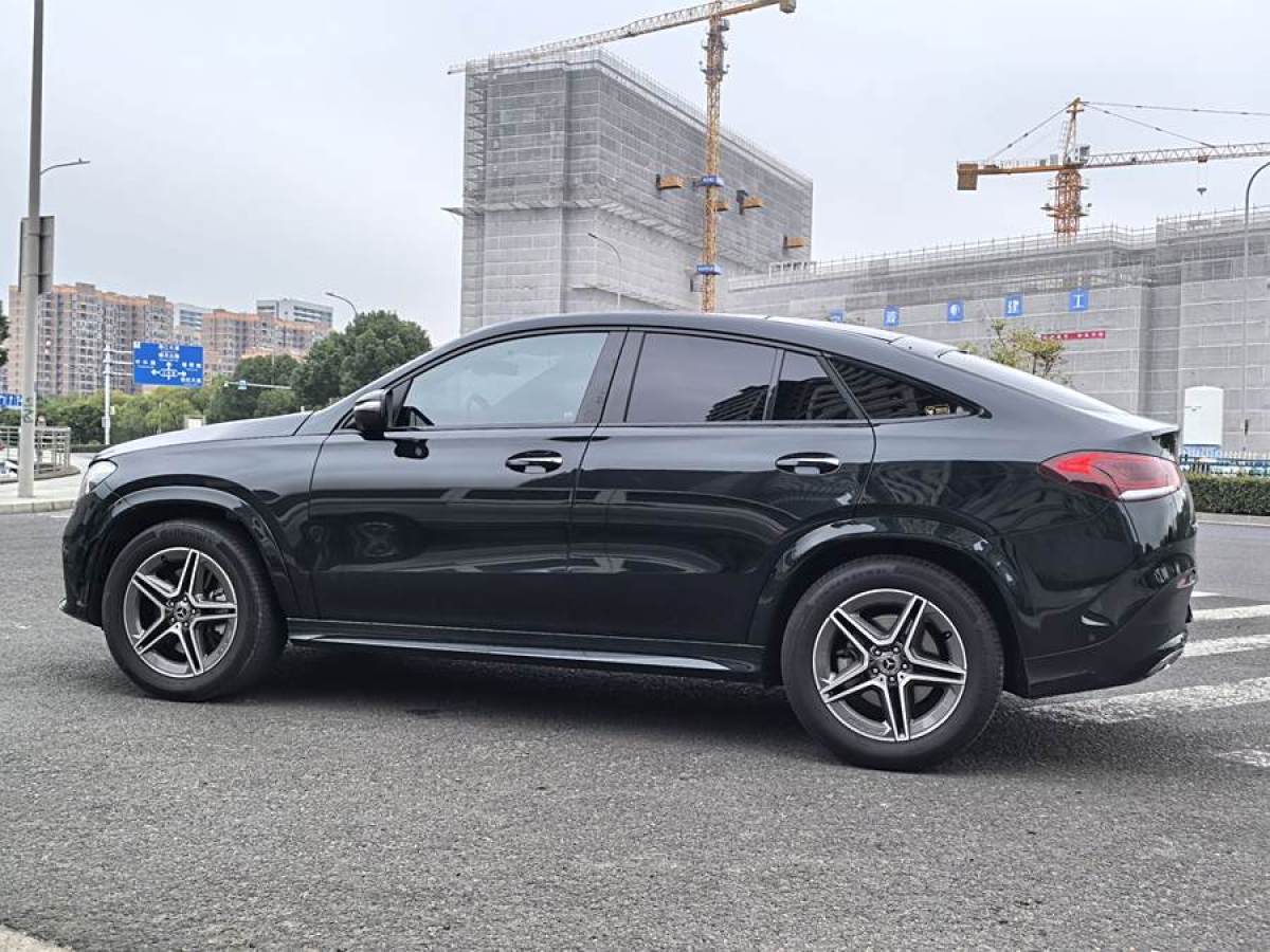 奔馳 奔馳GLE轎跑  2022款 GLE 450 4MATIC 轎跑SUV 時(shí)尚型圖片