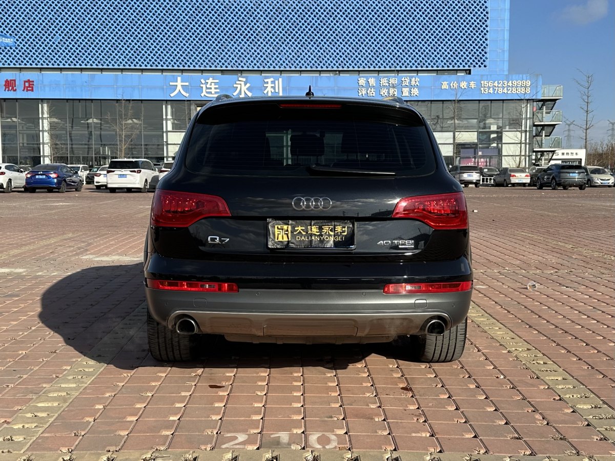 奧迪 奧迪Q7  2015款 40 TFSI 典藏型圖片