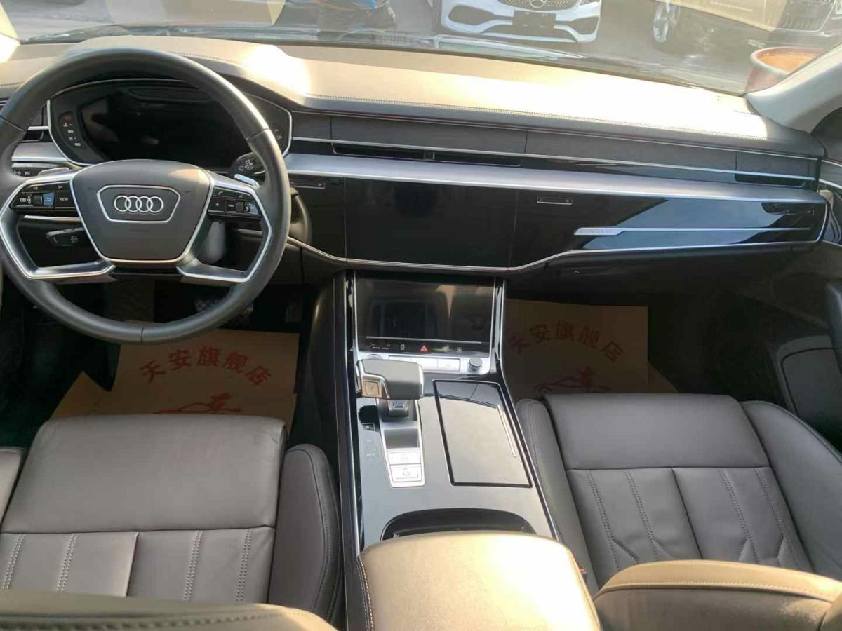 奧迪 奧迪A8  2023款 A8L 60 TFSI quattro圖片