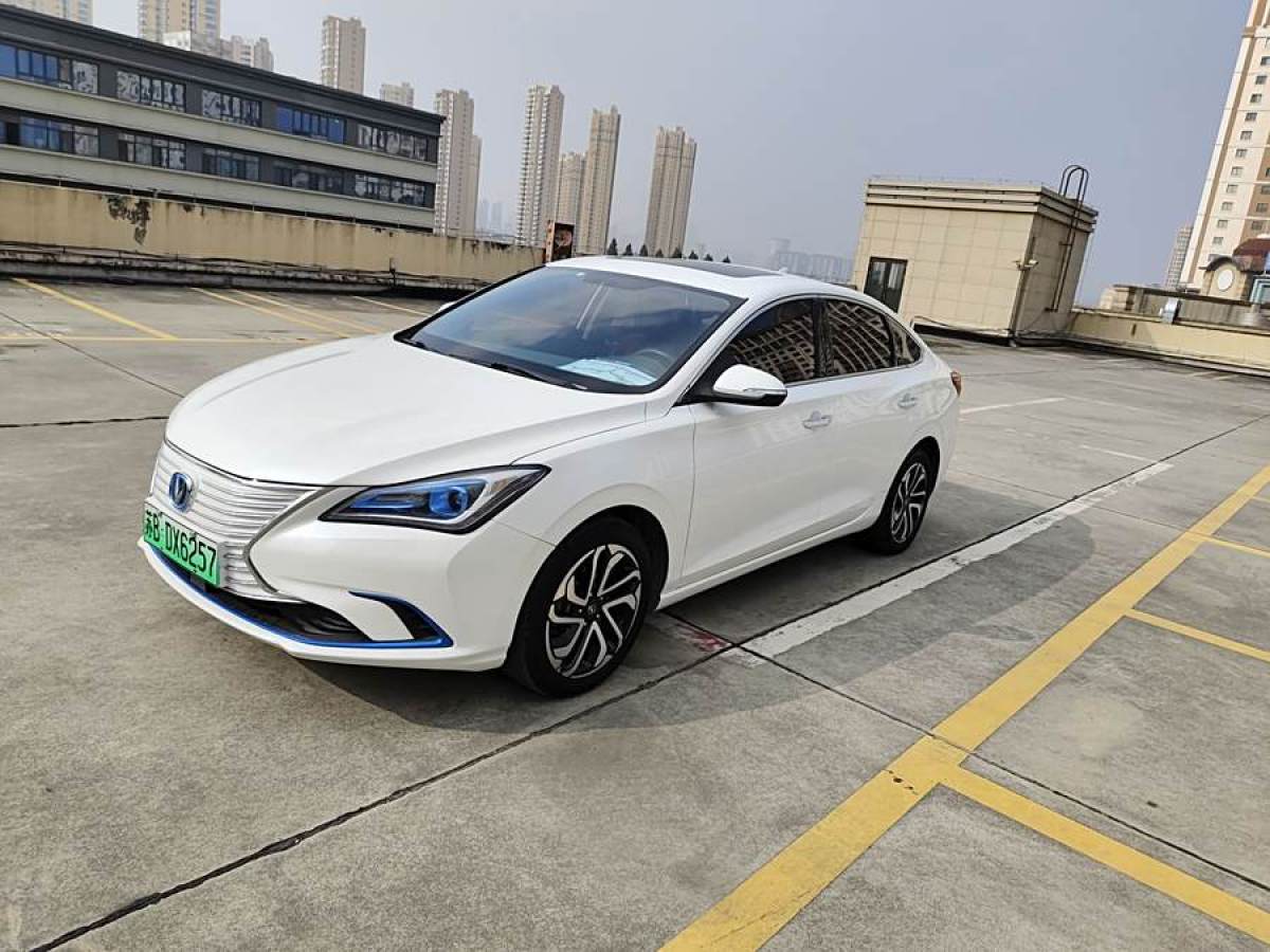 長(zhǎng)安 逸動(dòng)新能源  2019款 EV460 智領(lǐng)版圖片