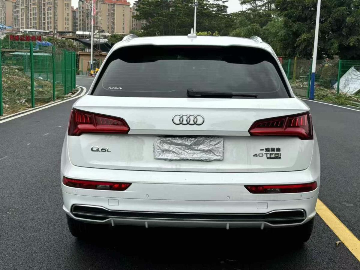 奧迪 奧迪Q3  2019款  35 TFSI 時尚動感型圖片